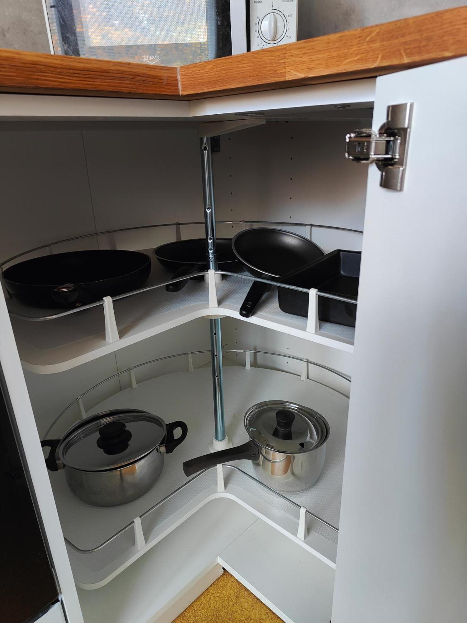 Tyylikkaeaesti Retroa Ja Modernia Hervanta Atomikatu 5 Apartment